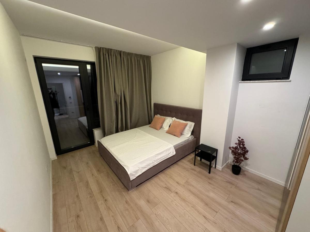 Warm Hotel Apartment Bucureşti Exterior foto