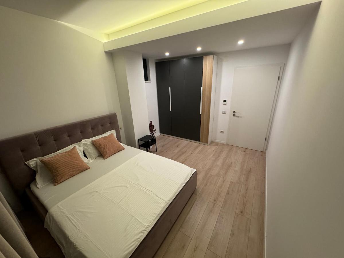Warm Hotel Apartment Bucureşti Exterior foto